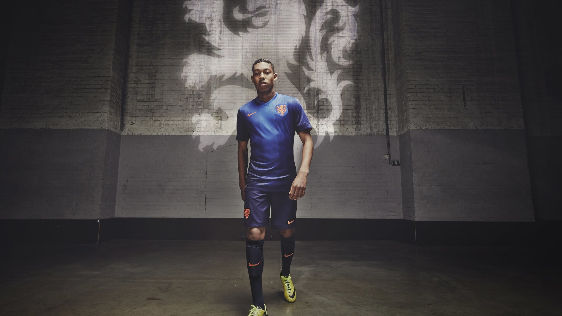 意甲赛事中应用心理暗示战术干预效果研究